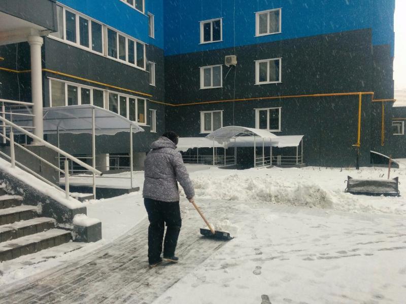 В Спутнике настоящий снегопад