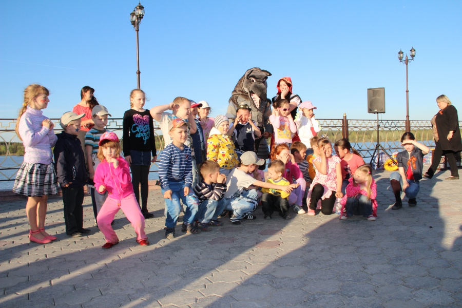 1 Июня в 10.00 на набережной города "Спутник" состоится детский праздник, посвященный "Дню защиты детей".