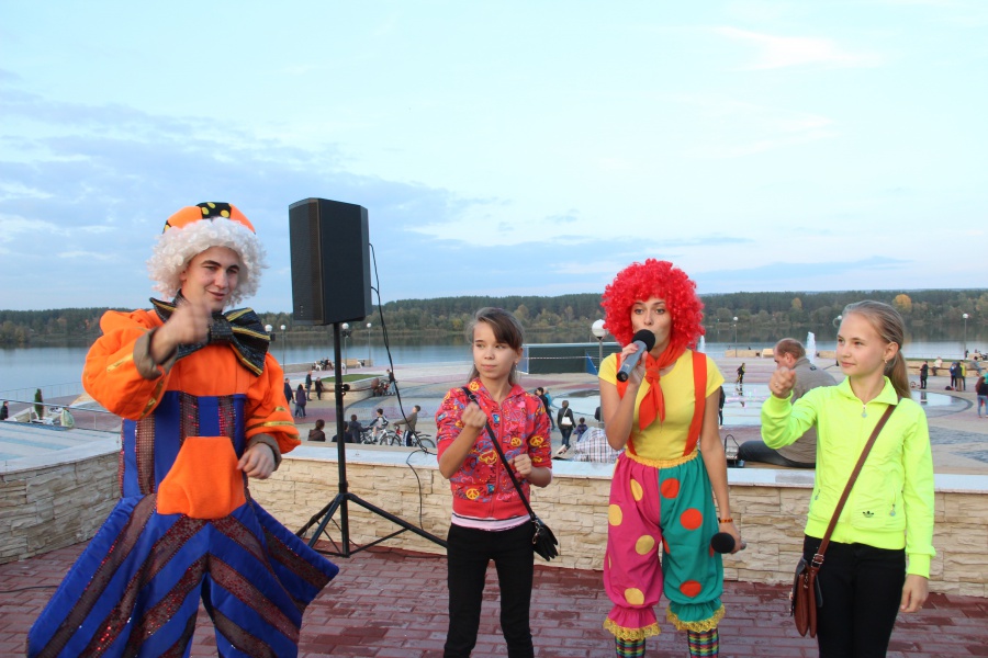 Фотоотчет праздника с веселыми клоунами (26.09.2014)