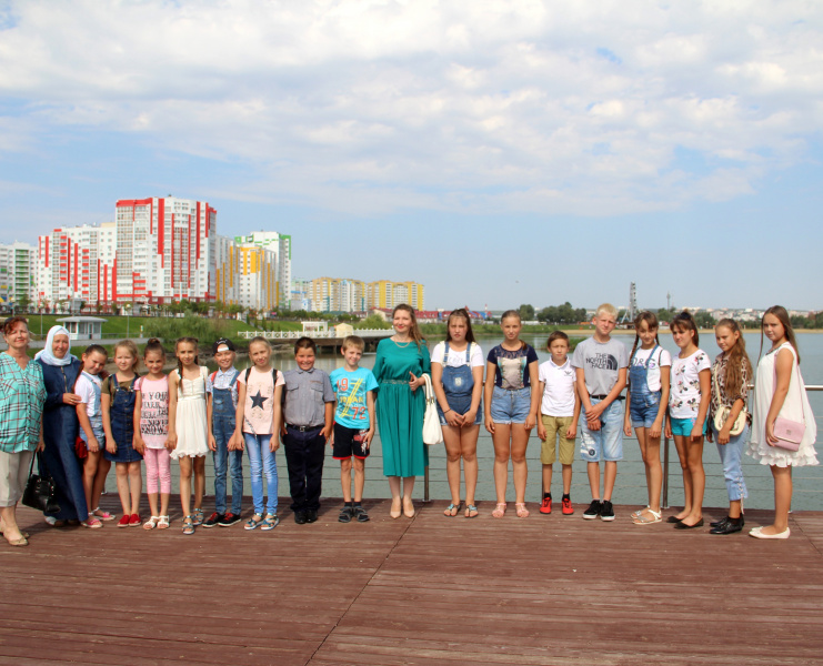 Город Спутник посетили школьники из села Усть-Уза